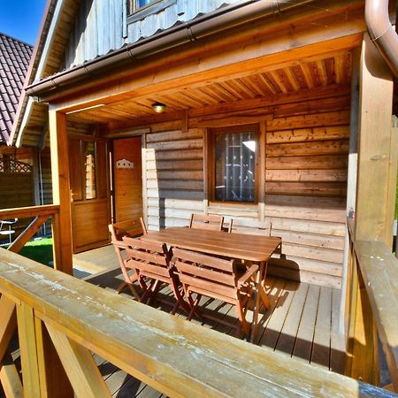 2-Storey Holiday Homes, אוסטרוני מורסקי מראה חיצוני תמונה