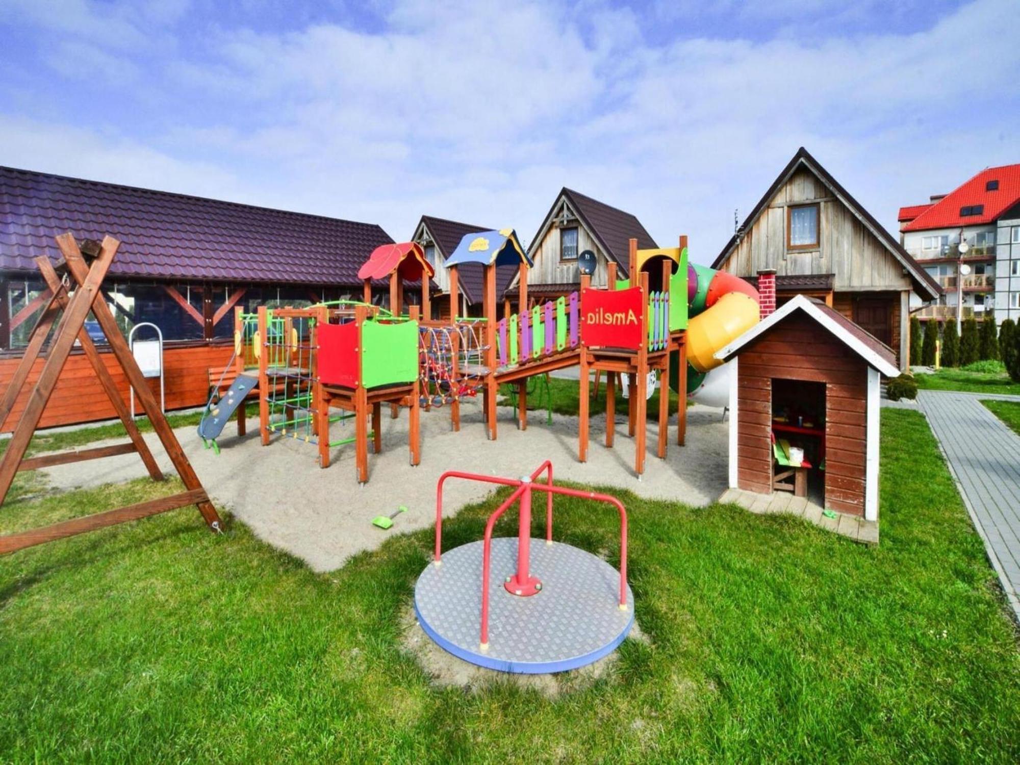 2-Storey Holiday Homes, אוסטרוני מורסקי מראה חיצוני תמונה